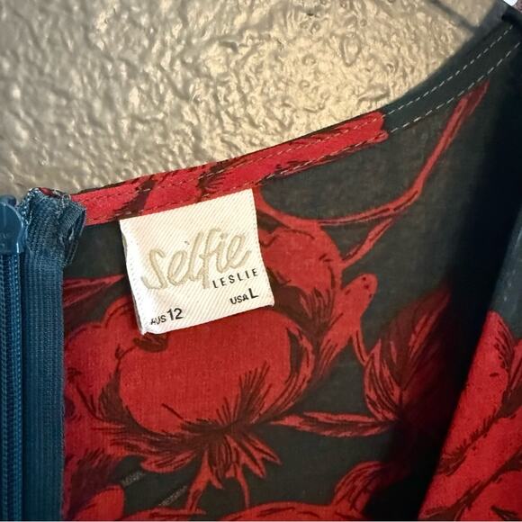 Selfie Leslie Kerry Layered Ballon Sleeve Dress Size L - Picture 4 of 8